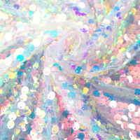 Rideau de fond en sequins