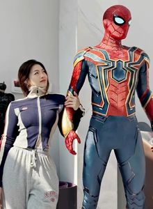 Esculturas de Resina de Películas de Marvel, Figuras de Iron Man, Spider-Man y <span class=keywords><strong>Hulk</strong></span> a Tamaño Real para Decoración Comercial de Calles, Gran Venta - Product Image 3