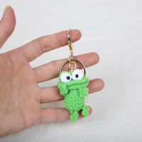 Porte-clés pendentif en peluche naturelle au crochet fait main, mignon, avec grands yeux et bouche, en forme de grenouille, canard ou poisson, cadeau créatif, ornement suspendu de dessin animé