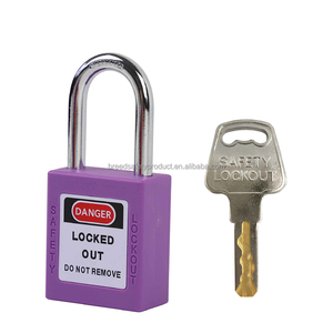 <span class=keywords><strong>Lucchetto</strong></span> LOTO con grillo in acciaio temprato <span class=keywords><strong>e</strong></span> corpo in nylon colorato, con chiavi a cuneo unificato o diverse, 1 <span class=keywords><strong>chiave</strong></span> - Product Image 4