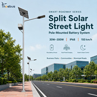 Lampadaire solaire LED à panneau séparé avec batterie certifiée IP65 fixée sur le poteau pour l'éclairage routier extérieur 30W