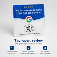 Cartes NFC Google Reviews en gros à bas prix, 10x10cm, programmables, avec adhésif puissant pour booster votre entreprise