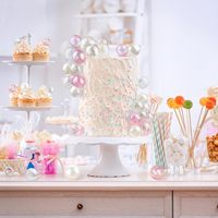 Schillerndes Blasenkugel-Kuchendekorations-Set Rosa Klare Perlenkugel-Topper Herzförmige Streusel Geburtstagsparty-Zubehör