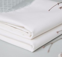Tissu en coton polyester CVC 80/20 blanchi pour la fabrication de draps d'hôtel