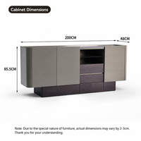 Buffet moderne minimaliste de 2 m en placage de chêne blanc naturel, armoire de salle à manger laquée vert armée pour mobilier de maison