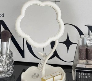 Desktop Flower Shaped <b>Mirror</b> Dorm Bedroom Creative Internet Famous Inspired <b>Makeup</b> <b>Mirror</b> Aesthetic Design Stylish <b>Vanity</b> <b>Mirror</b> - Product Image 6