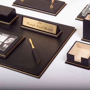 Juego de Accesorios de Escritorio de Cuero Vacuno Auténtico de Lujo de 16 Piezas, Organizador de Artículos de Oficina de Cuero Genuino y Papelería para Uso en la Oficina y el Hogar - Product Image 4