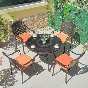 Juego <span class=keywords><strong>de</strong></span> <span class=keywords><strong>mesa</strong></span> y silla <span class=keywords><strong>de</strong></span> patio <span class=keywords><strong>de</strong></span> hierro, <span class=keywords><strong>mesa</strong></span> y silla <span class=keywords><strong>de</strong></span> centro para exteriores, juego <span class=keywords><strong>de</strong></span> <span class=keywords><strong>mesa</strong></span> y silla para jardín, protección solar impermeable, juego <span class=keywords><strong>de</strong></span> <span class=keywords><strong>mesa</strong></span> y silla para exteriores - Product Image 2