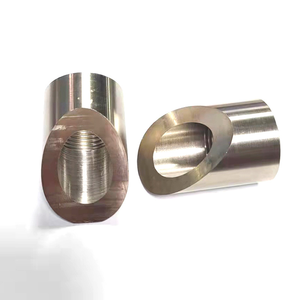 Venta al por mayor de fábrica: Tuerca de soldadura redonda ranurada de acero inoxidable pulido M18x1.5 con rosca de 45 grados para tuberías de escape - Product Image 4