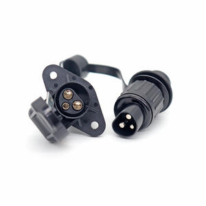 Connecteur de remorque Style euro-américain 3pin 4pin 6pin 7pin 13pin adaptateur de prise <span class=keywords><strong>semi</strong></span>-remorque - Product Image 6