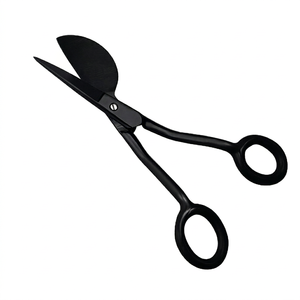 Tijeras de precisión tipo pico de pato negras de 6 pulgadas, manuales, de acero inoxidable alemán, para cirugía general, reparación de suelos y alfombras, y corte de tapetes. - Product Image 1
