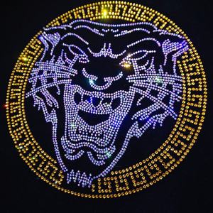 Neon Pinky Tiger Head Custom Tiger Rhinestone Transfers Camisas Precio de fábrica al por mayor a granel Hotfix Crystal Motif - Product Image 4