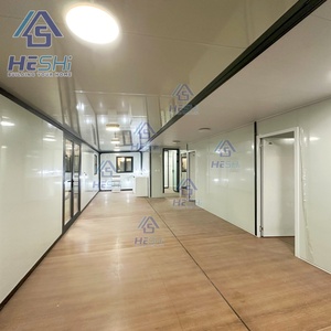 Casa Contenedor Prefabricada Expandible de 40/20 Pies Lista para Habitar, con 1, 2, 3, 4 o 5 Dormitorios, Baño y Jardín, Casa Modular tipo Cabaña - Product Image 4