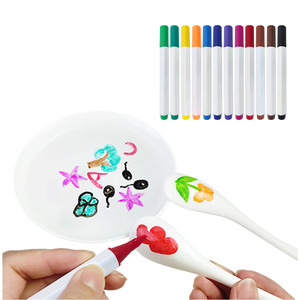 Magnetisches Magisches Zauberset Zum Malen auf Wasser mit Schwebendem Malstift - Product Image 1
