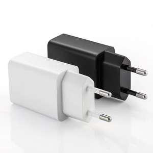 Caricatore da Parete N1 USB 5V 2A 10W <span class=keywords><strong>per</strong></span> Cellulari e Smartphone con Spina EU/US Adattatore CE <span class=keywords><strong>per</strong></span> <span class=keywords><strong>iPhone</strong></span> e Samsung - Product Image 5