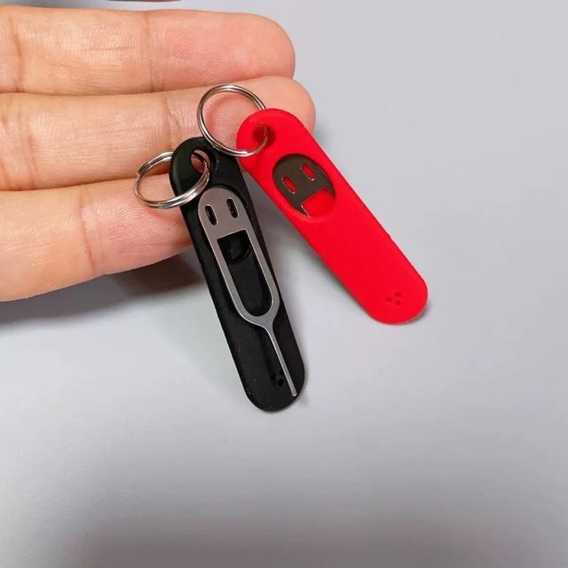 Creative Anti-lost protection SIM Card-pulling Needle for Mobile Phones and Tablets Portable Card-pulling Device Keychain