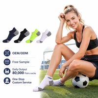 Chaussettes de sport courtes en nylon épaissies à base de tissu éponge pour adultes, hommes et femmes, pour le badminton, sans couture, résistantes à l'usure et antidérapantes