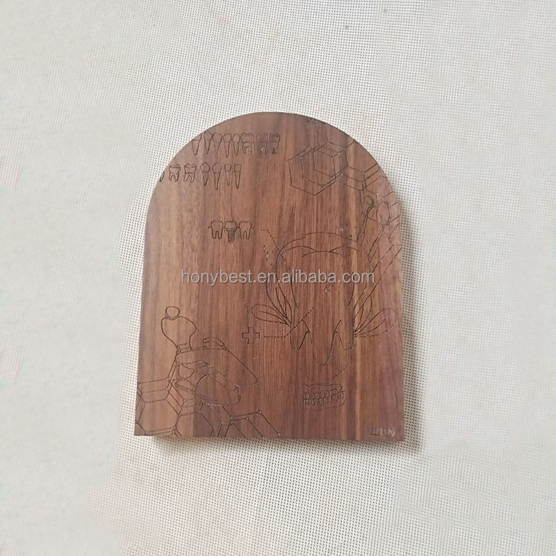 Vernissage couleur bois de noyer