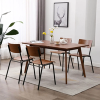 Chaise de salle à manger industrielle traditionnelle en chêne massif avec cadre métallique, assise et dossier en contreplaqué courbé, empilable, pour cuisine et maison, vente en gros