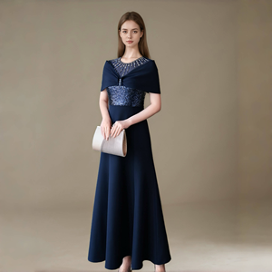 فستان سهرة طويل فاخر مزين بالترتر مع كاب للحفلات الرسمية وحفلات الزفاف بمقاسات من L إلى 5XL وألوان متعددة فستان كاجوال لأم العروس - Product Image 3