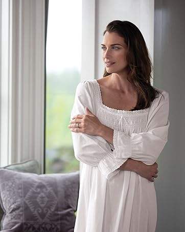 Elegant Victorian Nightgown Cotton Long Sleeve Sleepwear