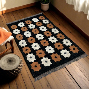 Tapis géométrique Kilim fait main, rectangulaire, en laine, à poils moyens, écologique, tufté à la main, pour salon, nettoyage localisé, Krafterscustom - Product Image 1