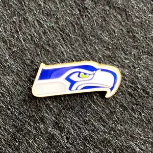 San Francisco 49ers Badge numérique imprimé métal broche broche sport thème bijoux pour pour épinglette fabricant NFLTeams Logo Offre Spéciale - Product Image 3