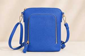 Sac de voyage tendance et moderne pour femme en cuir véritable avec fermeture éclair, grande capacité, bandoulière - Product Image 3