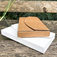 Boîtes d'emballage en carton ondulé vierges en gros, boîtes d'emballage monobloc pour étuis de téléphone portable, boîtes d'emballage pour sous-vêtements et chaussettes