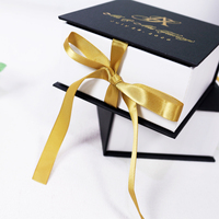 Boîte cadeau de luxe personnalisée en carton noir, boîte magnétique avec estampage à chaud et ruban en satin pour invitation de mariage