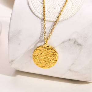 <span class=keywords><strong>Médaille</strong></span> martelée sculptée pour gravure femmes breloques 2024 Pvd acier inoxydable hommes été mode bijoux colliers CZ en gros - Product Image 5