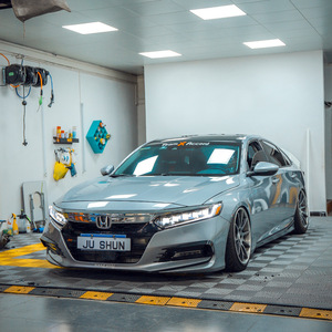 Ensemble de phares Jushun Honda Accord avec feux de jour à LED et clignotants séquentiels 2018-2023 - Product Image 2