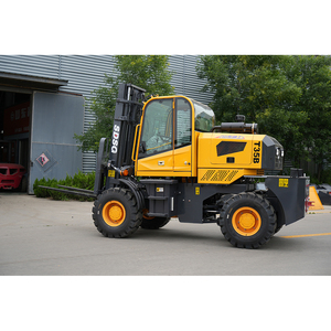 Chariot élévateur diesel tout-terrain <span class=keywords><strong>10T</strong></span>, hauteur de levage de 3 à <span class=keywords><strong>6</strong></span> m avec accessoires de chariot élévateur - Product Image 2
