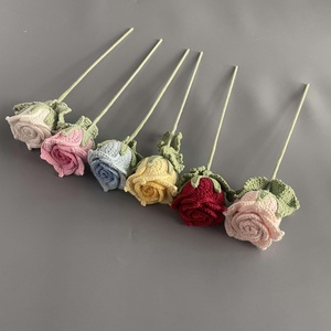 Rosa Tejida a Mano, Flor Artificial Eterna, Rosa de Crochet para Regalo de Festival - Product Image 4