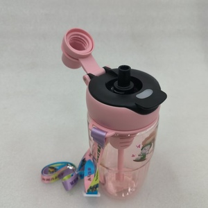 650ml stile cartone animato per bambini di plastica bottiglia di acqua tazza di succo di tazza di bolle carino con una rete e paglia doppio modello di bere - Product Image 4