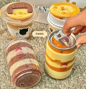 علبة بلاستيكية للحيوانات الأليفة بشعار مخصص - Product Image 2