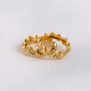 แหวนผู้หญิงสไตล์ฝรั่งเศสประดับเพชรชุบทองสำหรับงานปาร์ตี้ - Product Image 4