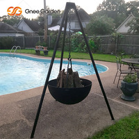 Barbecue à bois moderne de haute qualité certifié CE, chariot de barbecue à bois de chauffage haut de gamme, télécommande, foyer extérieur en acier Corten