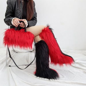 Novo Design de Botas de Neve de Pelúcia até o Joelho com Pelo Sintético de Raposa e Bolsas Combinando - Conjunto de Sapatos e Bolsas Femininas - Product Image 4