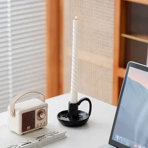 حامل شموع سيراميك إبداعي بتصميم بسيط على الطراز الاسكندنافي، صديق للبيئة، مصنوع يدويًا، منقوش، مناسب لعيد الميلاد، حامل للعلاج بالروائح، للمنزل - Product Image 3