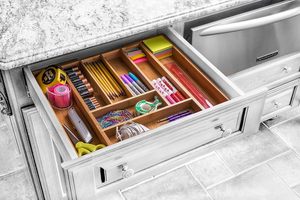 Organisateur de <span class=keywords><strong>tiroir</strong></span> moderne en bambou naturel pour couverts, ustensiles de cuisine et couteaux, avec plateau poli - Product Image 4