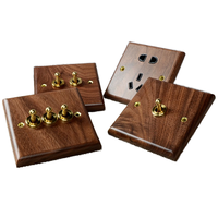 Interrupteur mural rétro en bois massif noyer noir, prise de style levier en laiton à l'esthétique antique, 2 ports USB-C, 1 prise secteur 50V