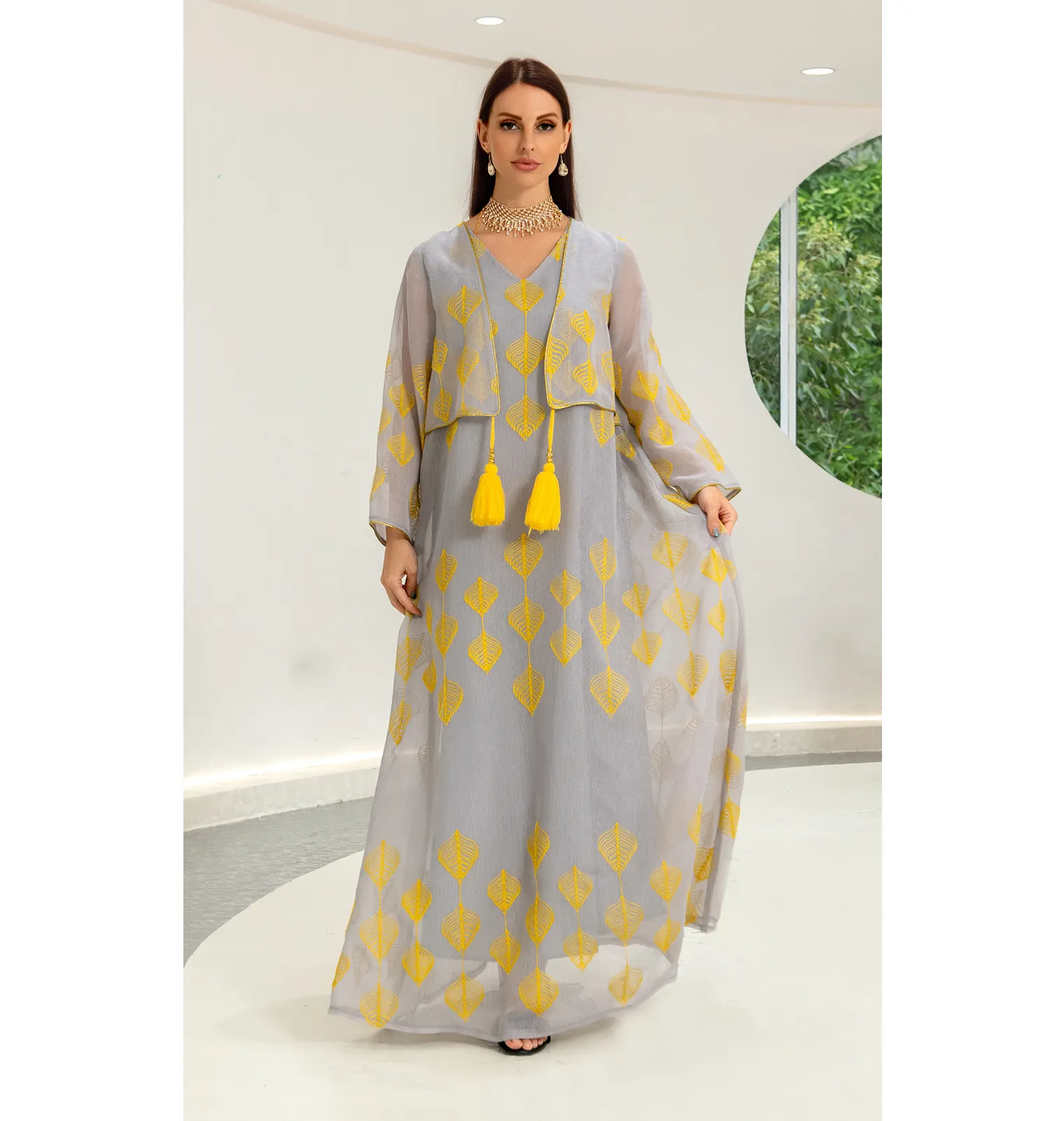 नई आगमन मध्य पूर्व मुस्लिम पोशाक मोरक्को पोशाक जाल बागे दो-टुकड़ा स्कर्ट लटकन सिलाई कढ़ाई औरत की पोशाक
