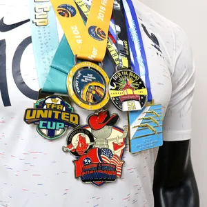 Richpresente maratona de esporte de corrida, atacado, design personalizado, sua própria liga de zinco 3d de metal dourado