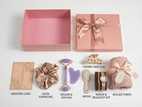 Ensemble cadeau de luxe pour femmes, 9 pièces, avec rouleau facial, Gua Sha, brosse à cheveux, chouchous, montre, bracelet et serviette douce