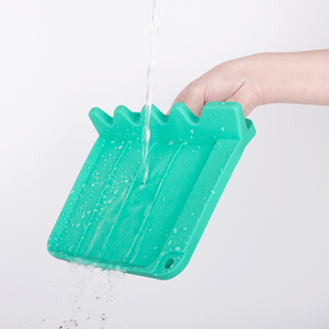 Supporto per spatola in silicone facile da pulire con tappetino raccogligocce per piano cottura, supporto per utensili in silicone senza BPA - Product Image 5