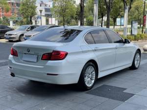 El Precio de Exportación de <span class=keywords><strong>Segunda</strong></span> <span class=keywords><strong>Mano</strong></span> del <span class=keywords><strong>BMW</strong></span> <span class=keywords><strong>Serie</strong></span> 5 525Li <span class=keywords><strong>2014</strong></span>, un Automóvil Profesional de Gasolina, Es Bajo - Product Image 4