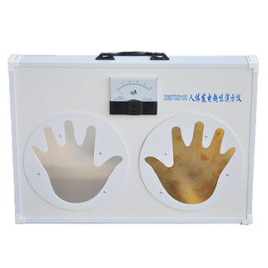 A fun demonstration device for generating electricity from the human body explains the properties of matter and related <b>physics</b> - Product Image 3