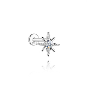 Pendiente de Plata de Ley 925 con Moissanita y Diseño Plano para Joyería Corporal - Product Image 4