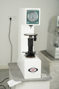 Kadranlı Elektrikli Metal Rockwell Sertlik Test Cihazı - Product Image 3